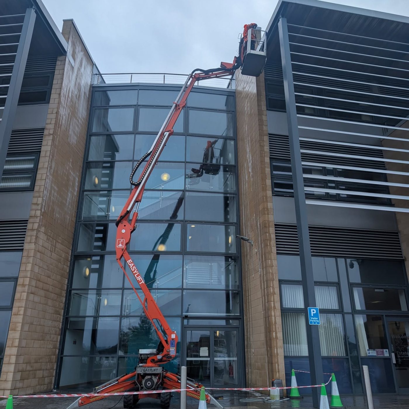 commercial cladding cleaning